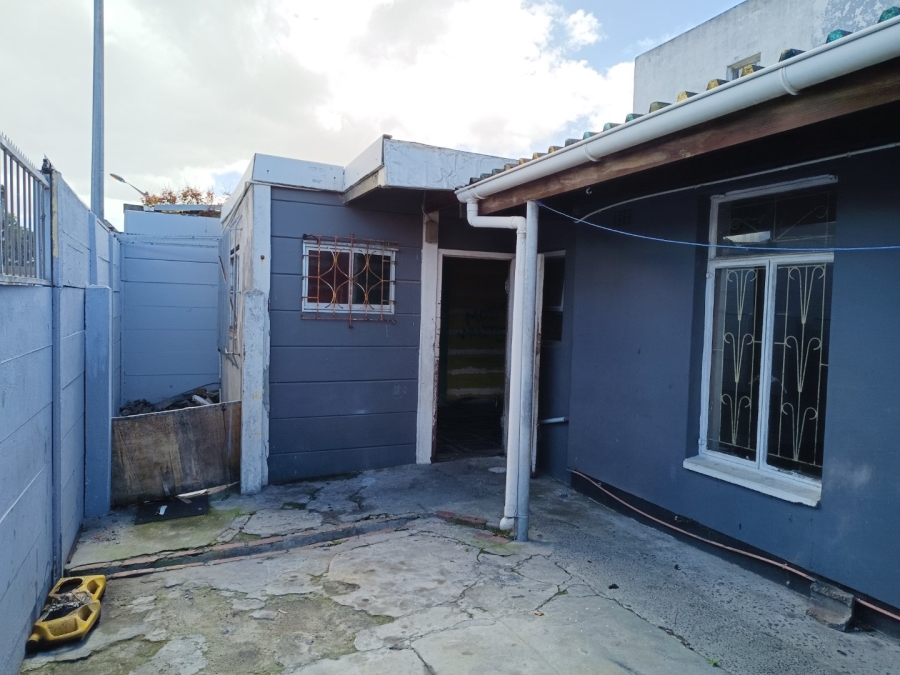 2 Bedroom Property for Sale in Portlands Western Cape